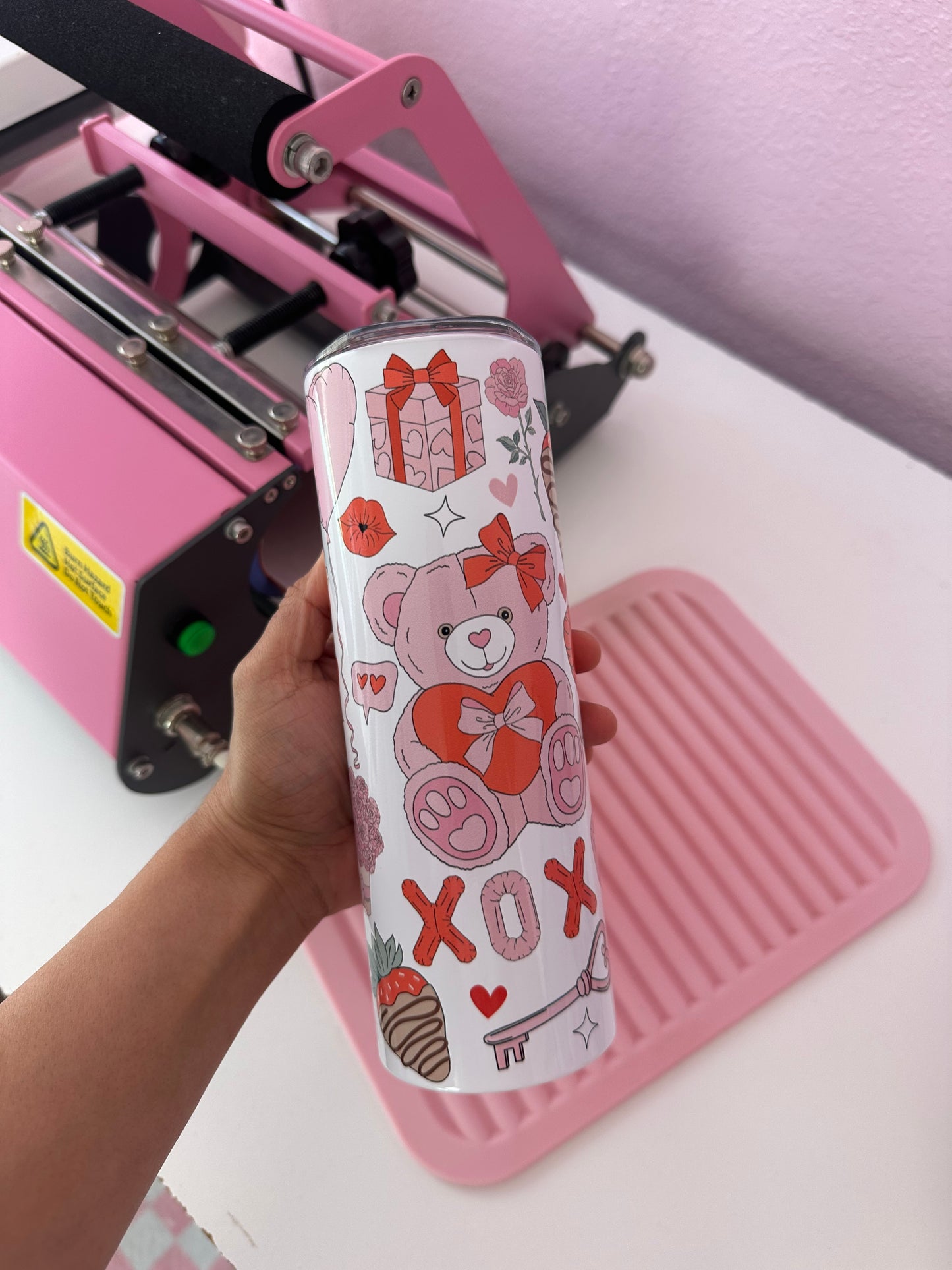 Cute bear Valentine’s tumbler, Romantic coffee tumbler, Adorable Valentine’s Day gift, stainless steel cup, cute gift