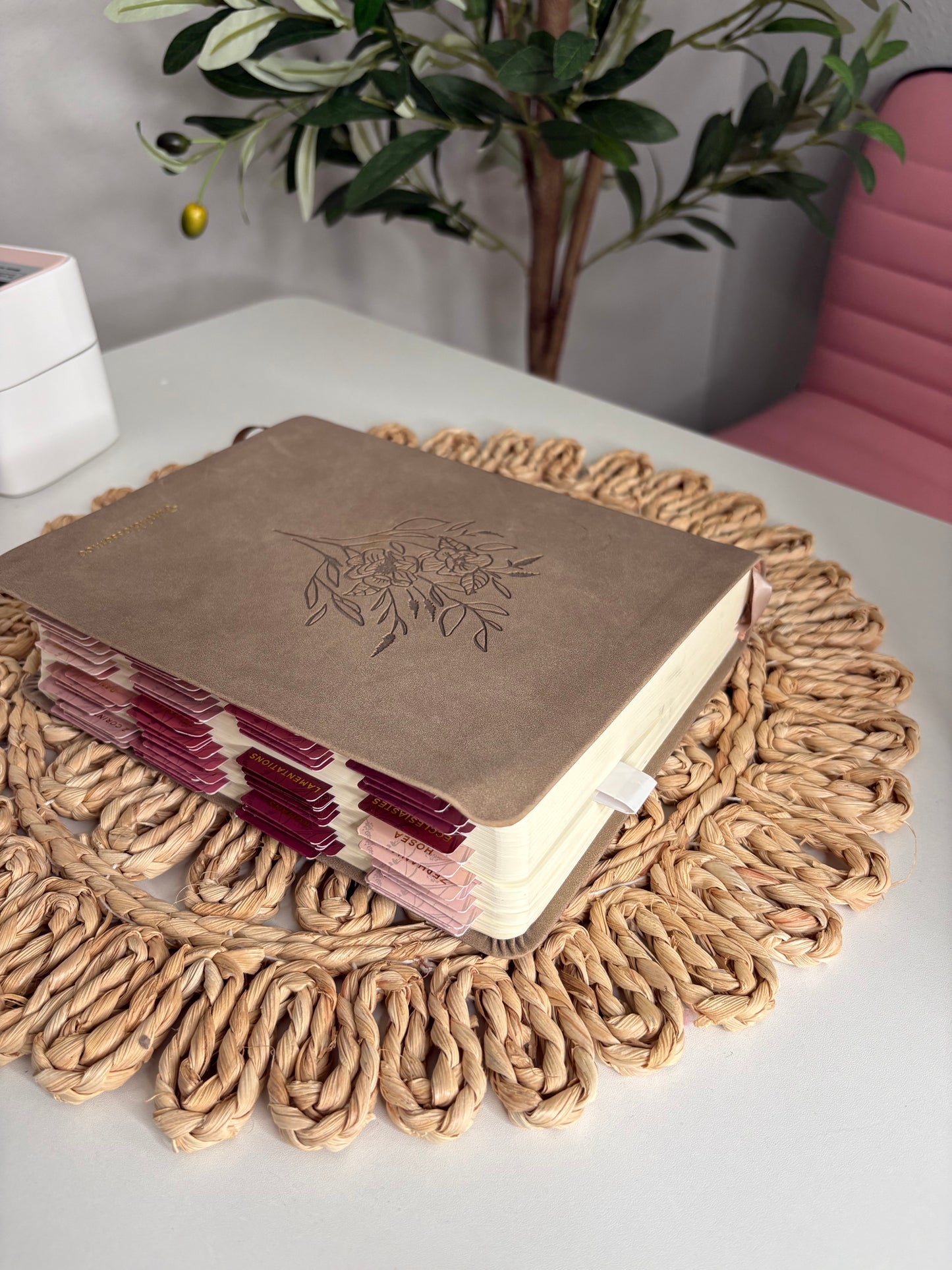 Faith-based magnetic bookmarks